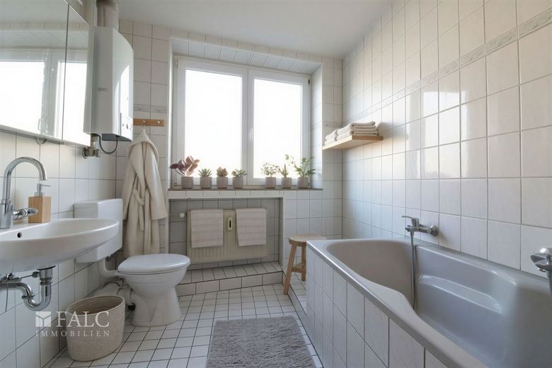 Charmante 3-Zimmer-Wohnung mit einzigartigem Fensterband – Badezimmer (Beispieleinrichtung)