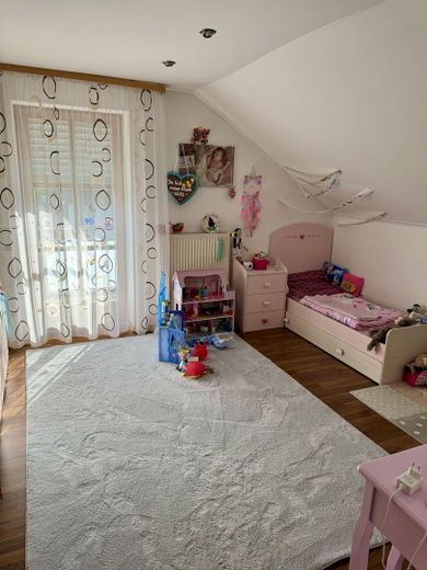 Schlafzimmer Kind 1