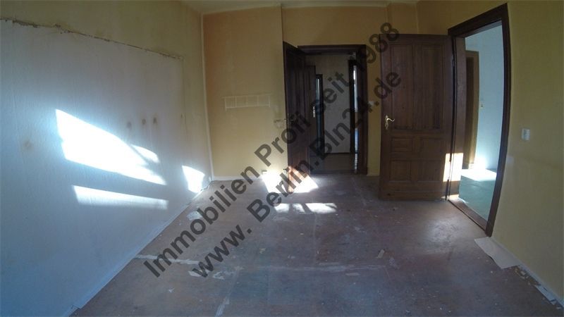 Kernsanierung - Wohnung - mieten - 3er WG oder 2er WG - Duschbad mit Fenster – G0076593