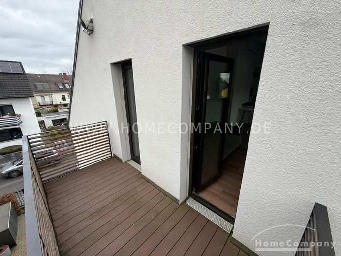Rödelheim 8072694 – Modernes Dachgeschoss mit Balkon  &  hochwertiger Ausstattung – 1db24041710a022fb800d169ca92c62d50f822a7.jpg