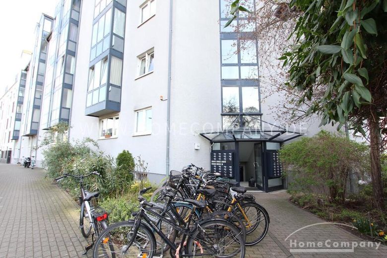 Helle 2-Zimmer-Wohnung mit Balkon in Köln! – 4b9f5fc808d0a7e8c55897dcd7026d98bbae4c43.jpg