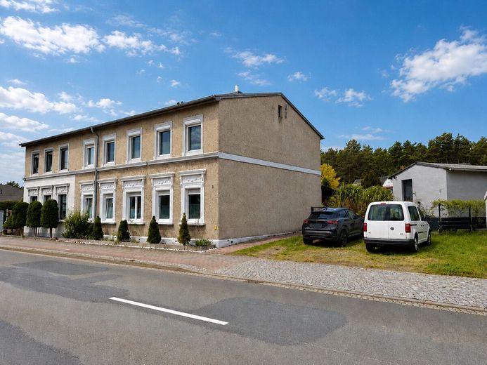 HORN IMMOBILIEN ++ liebevoll renoviertes Ein- oder Zweifamilienhaus in Torgelow mit großem Grundstück – Nutzen Sie Ihre Chance!