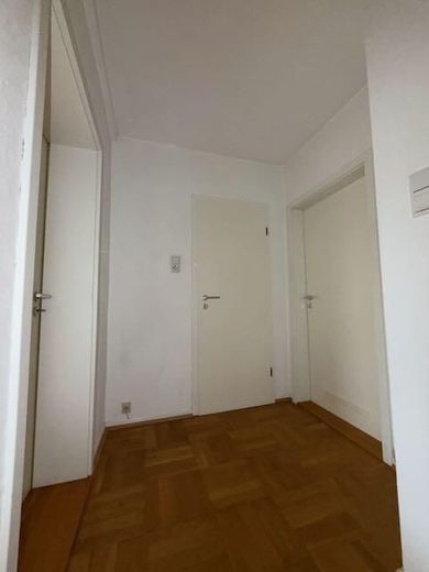 Helle 2-Zimmer-Wohnung mit Balkon in Hildesheim - Marienburger Höhe, nahe Universität (4179/06) – Zentraler Flur