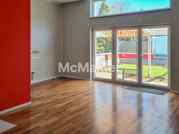 „Loft-Charakter trifft Ruhe – außergewöhnliches Wohnen im geschützten Hinterhaus mitten in der Stadt – Foto 1