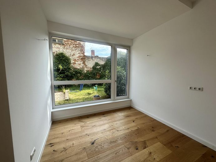 Helle 3-Zimmer-Gartenwohnung | 100 m² | Südgarten | frisch saniert | provisionsfrei – Essplatz Küche 