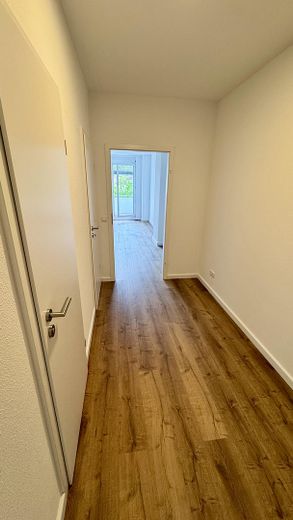 Frisch saniert: 1-Zi-Apartment mit Südbalkon & neuer EBK in Konstanz-Königsbau – Eingangsbereich II