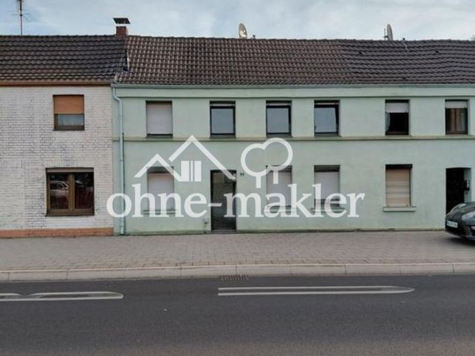 Casa unifamiliare a Giesenkirchen City con terrazza e grande giardino – Foto 2