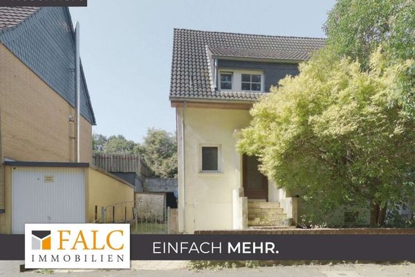 Sanierungsobjekt mit Charme – Großes Grundstück, Ausbaureserve & Top-Lage