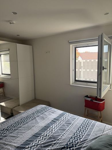 3 Zi.- Wohnung 1. OG mit Balkon und EBK – फोटो 6