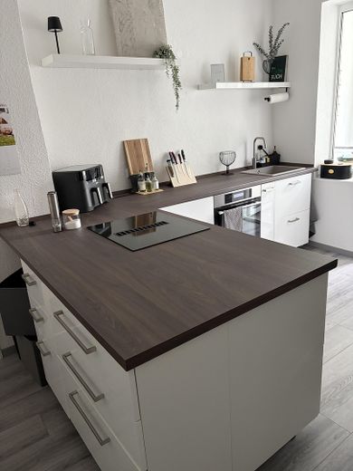 Nordviertel, schöne 68m²-Wohnung im 1.OG, saniert – Küche Übernahme möglich