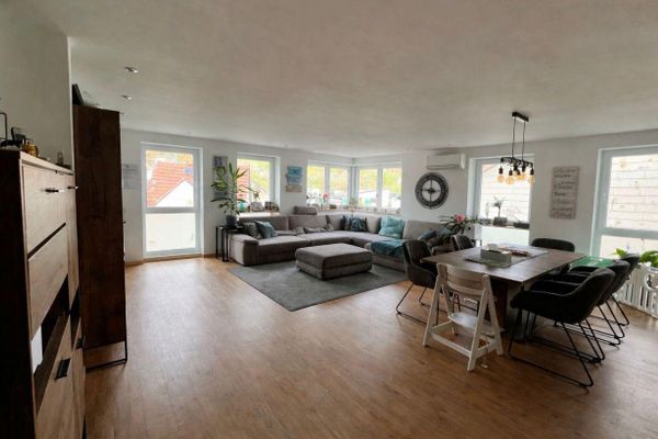 Top modernisierte Doppelhaushälfte mit ELW in Eberbach