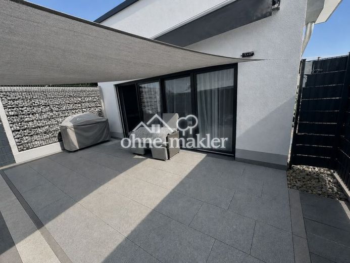 Attraktive Erdgeschosswohnung mit Terrasse & großem Garten – Foto 1