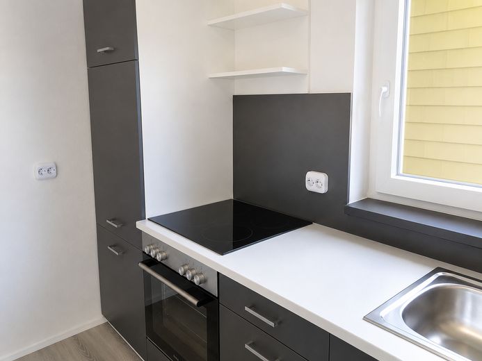 Appartamento con 1 camera, loggia e garage – senza provvigione – Küche_2