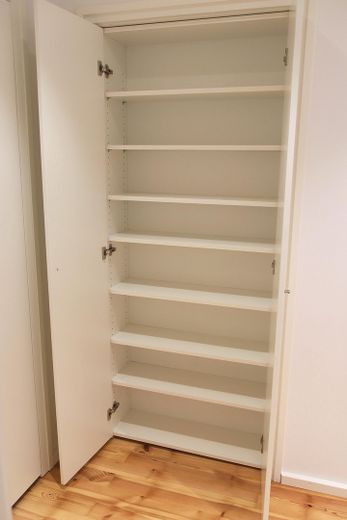 3-Zimmerwohnung in München (Lehel), 71m2, frisch saniert – Flur, Einbauschrank