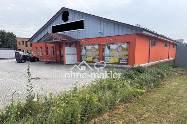 Commercial space, beverage market, retail space