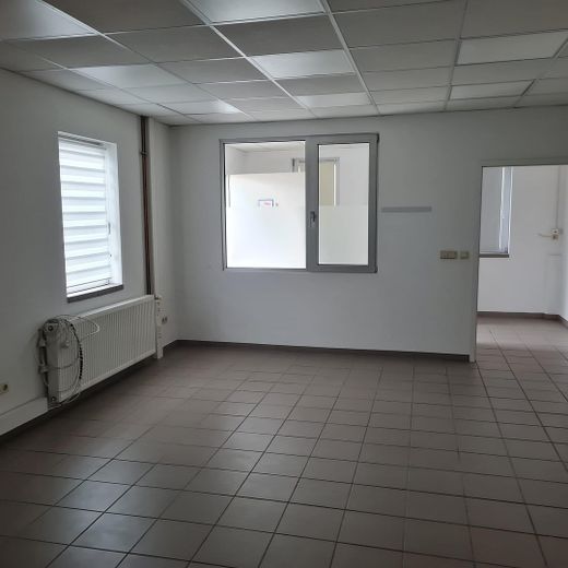 Werkstatt-Lager-Büro -provisionsfrei – Büro/Empfang