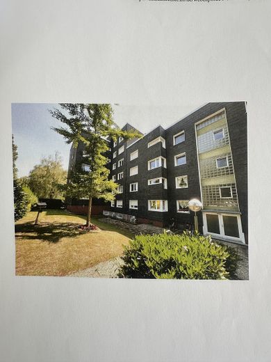 GE-Buer, 84 m2 Wfl. EG mit Garage und Balkon – Foto 1