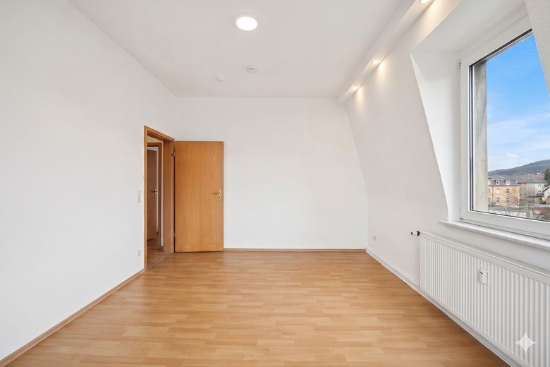 Helle & gemütliche 2-Zimmer-Wohnung in ruhiger Bestlage von Freital – Zimmer 1