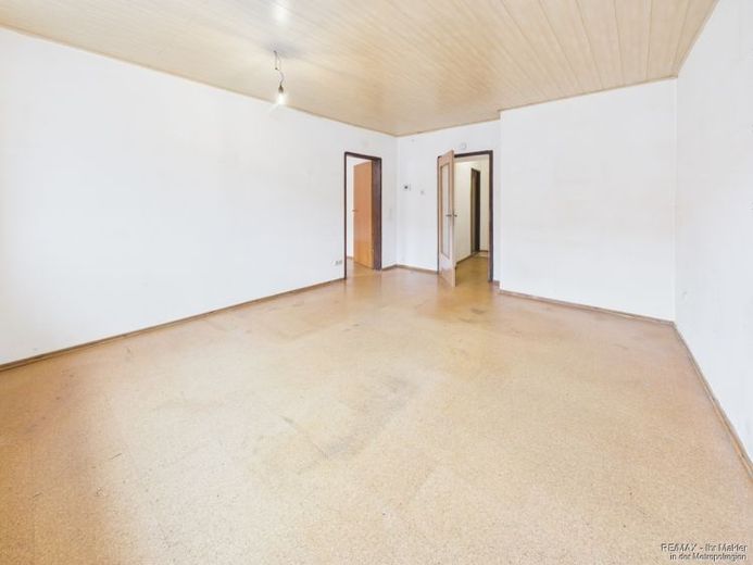 Charmante Altbauwohnung mit flexibler Nutzung und Gewerbemöglichkeit – Foto 1