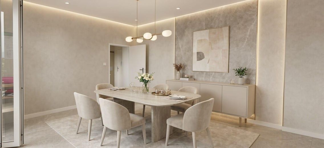 Çok iyi kiralanmış, aydınlık 2 odalı mutfaklı banyo ve büyük balkonlu, geniş manzaralı. Kararlaştırıldıktan sonra boş olacaktır – WZ-Einrichtungsidee