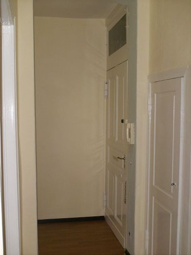 Ruhige 2-Raumwohnung in Fürstenwalde im Altbau mit Gartennutzung – Flur