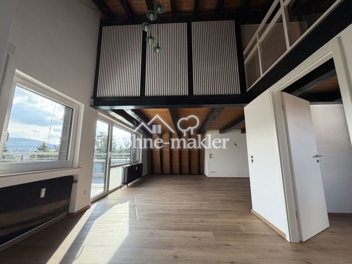 Neu renovierte 3,5-Zi. Maisonette-Wohnung in Aalen zu vermieten mit EBK, Balkon, Stellplatz, Keller – Foto 1