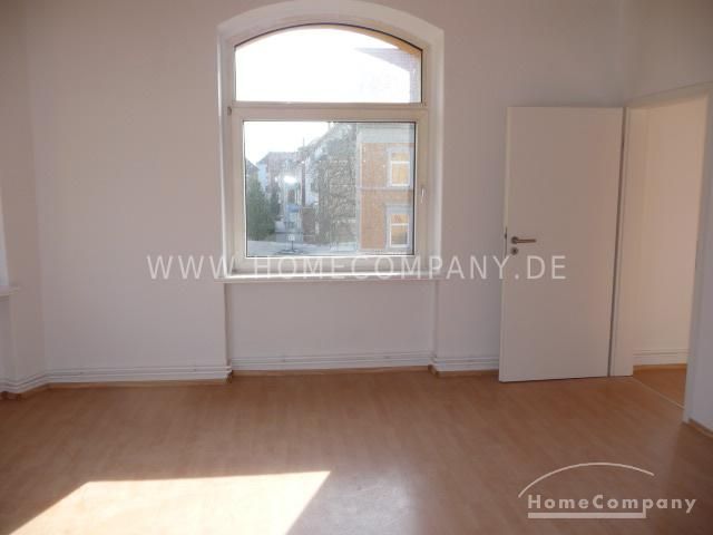 5 Zi. Whg. unmöbliert, Küche leer,  renovierte Whg. in zentraler Lage an der TU. – 84af836e859f0b254e542835b9894a9b9c6720c5.jpg