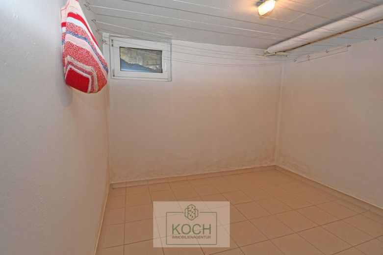 RESERVIERT - Kleines Wohn- und Geschäftshaus am Mecklenburger Weg (Leherheide) – Trockenraum