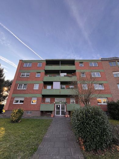 Kapitalanlage: Mehrfamilienhaus in Euskirchen – Außenansicht 