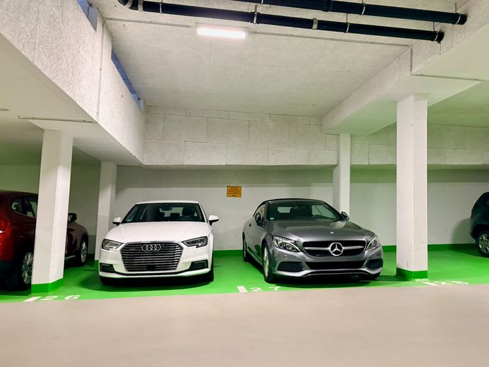 Großzügige 4-Zimmer-Wohnung mit sonniger Terrasse in bester Lage von Ingelheim – Tiefgaragenstellplätze