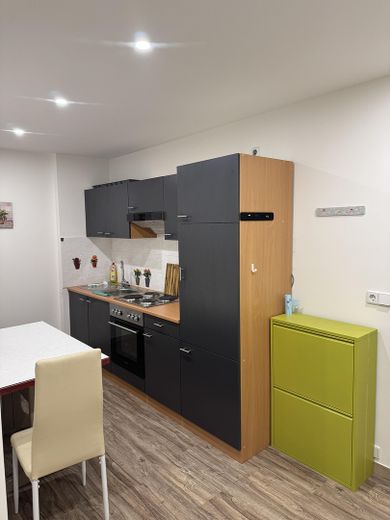 (Studenten)Wohnung im UG ab Oktober frei- möbliert, in einem 2-Familienhaus – Foto 5