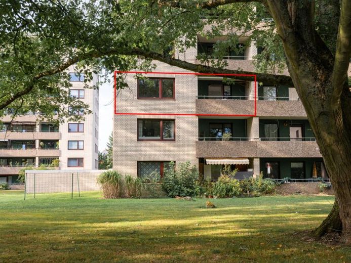 Libero: appartamento di 3 locali con balcone, ascensore e finestre nuove a Lüneburg-Kreideberg – Foto 1