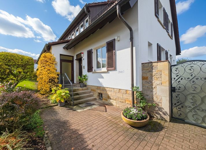 Hünfeld, Wohnhaus mit ELW – Foto 5