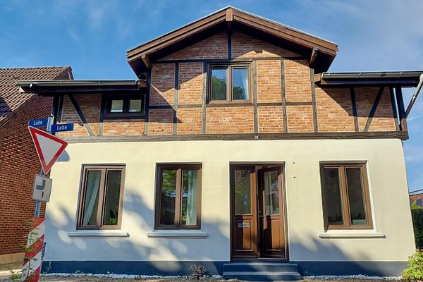 Abitare nel cuore di Ahrensburg - casa unifamiliare con ampio giardino