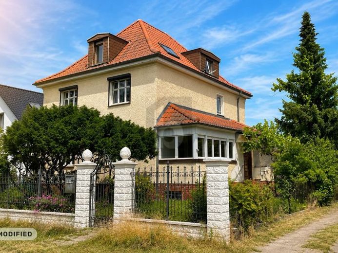 VILLA URBANA AL ESTILO DE LOS AÑOS 30 - 3 UNIDADES – Foto 1