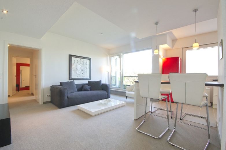 High quality, modern apartment with balcony and DSL wi-fi in Essen’s Bredeney district – 57810e6a9a90a939755c876d4f337f18ef3bfe6e.jpg