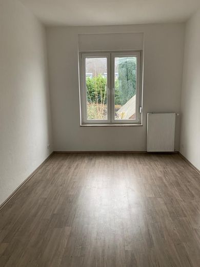 Helle, moderne drei Zimmer, Küche, Diele, Bad 75 m²mit Südbalkon – Foto 8