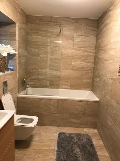 Eindwoning in Markt Schwaben – Bad im UG