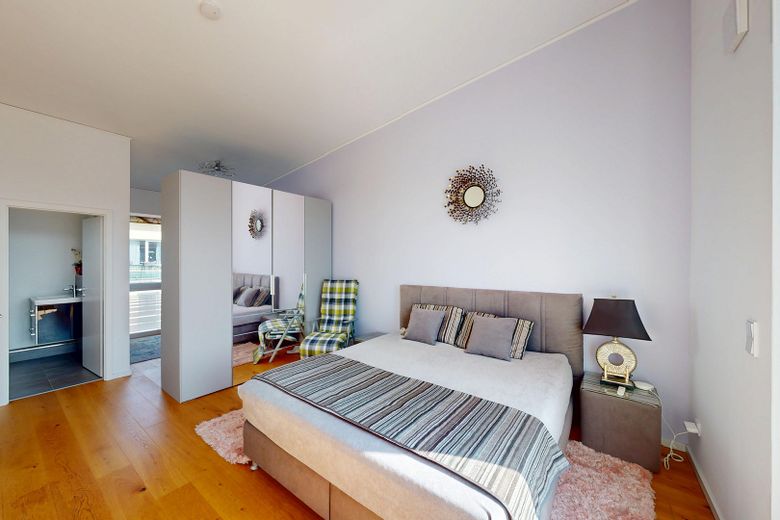Modernes Reihenmittelhaus mit Garten und Dachterrasse in Berlin-Lichtenrade – Schlafzimmer DG