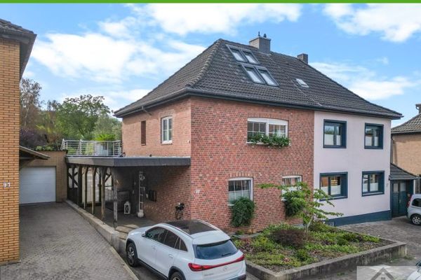 +5PLUS+ CHARAKTER. KOMFORT. LEBEN: MODERNISIERTES 2-FAMILIENHAUS AUF GROSSEM GRUNDSTÜCK IN HÜCHELN +