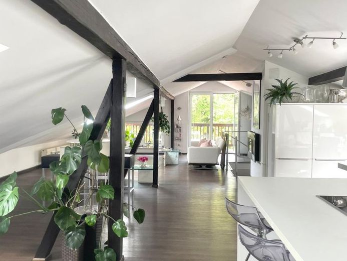 ___MODERNES WOHNEN im LOFT-DESIGN___mit unverbaubarem BLICK ins GRÜNE – Foto 1