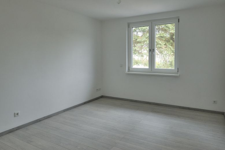*** Ihr neues Zuhause in einer Doppelhaushälfte in Feucht, inklusive 2 Stellplätze*** – Kinderzimmer