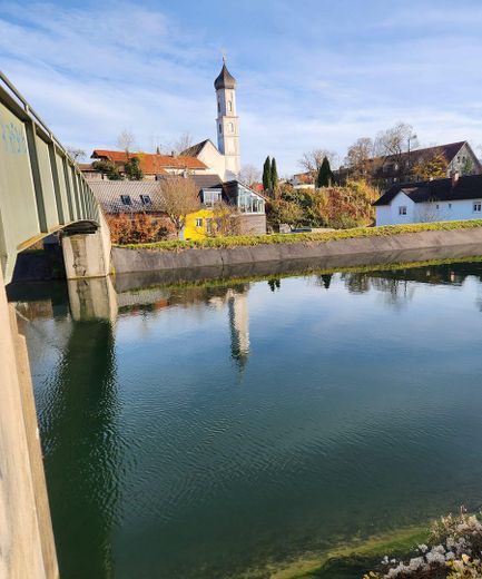 Isarkanal mit Unterföringmitte