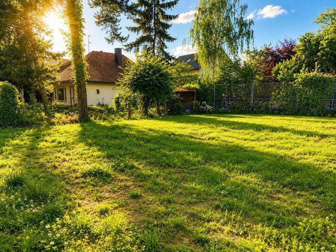 Zwei exklusive Baugrundstücke in Fürth-Stadeln – Garten