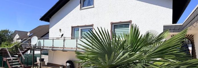 Modernisiertes Zweifamilienhaus mit viel Wohnfläche und Ausbaureserven!