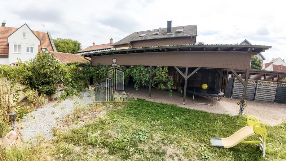 ATIK: Chance nutzen: 295 m² Grundstück für Ihr zukünftiges Ein- bis Zweifamilienhaus – Drohnenaufnahme