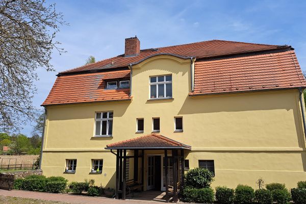 Quietly located care property directly on the Temnitz
