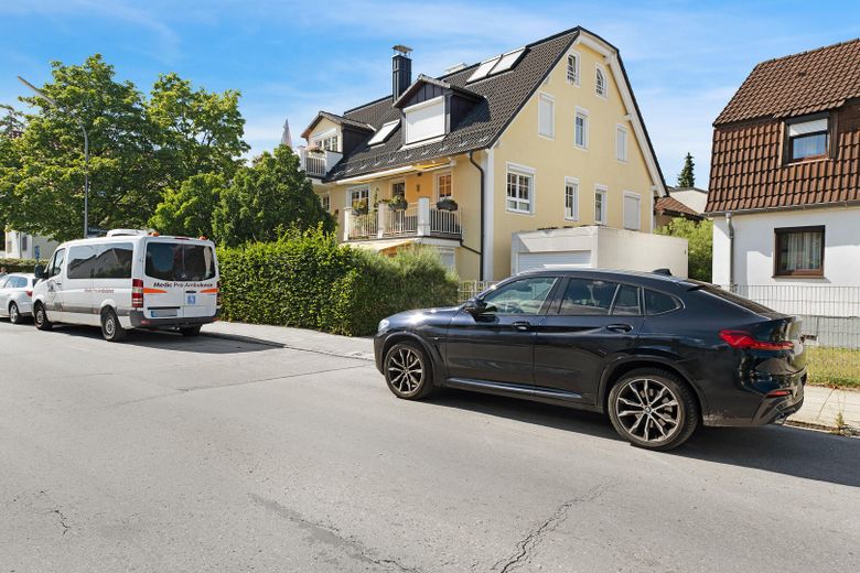 Design-Maisonette (Alleinige Etage) | KfW-A+, Galeria, kominek | blisko S-Bahn Untermenzing – Zdjęcie 25