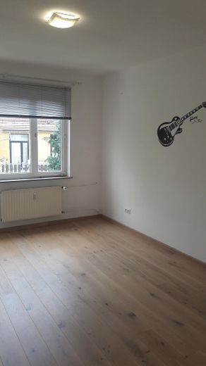Neustadt: vacant 2-room condominium with balcony in the popular "Flüsseviertel" in Bremen Neustadt – Schlafzimmer