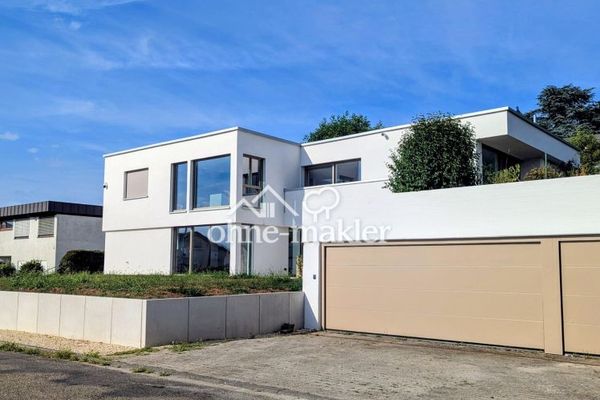 Kernsanierte Unternehmervilla mit einzigartigem Weitblick und luxuriöser Ausstattung